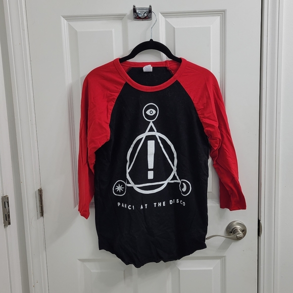 Panic! At the Disco Tour Top - Picture 1 of 3